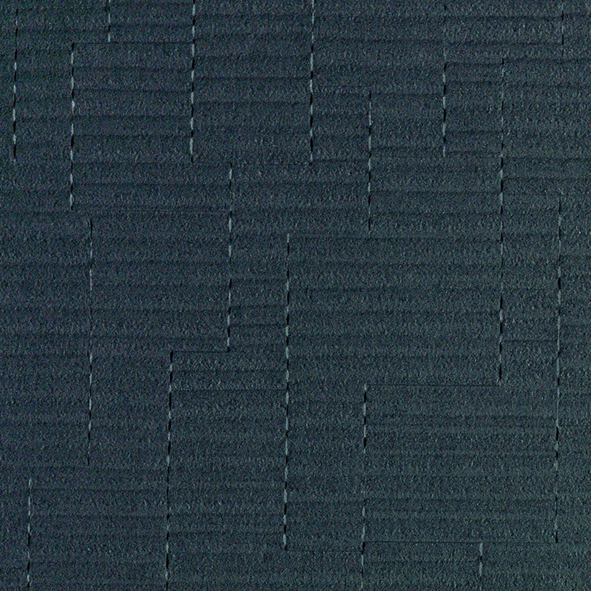 LL-7079